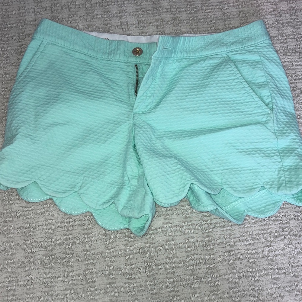 Lilly Pulitzer “buttercup short”